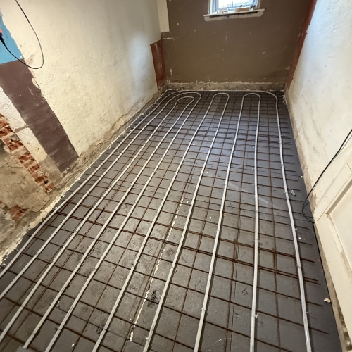 Gulvvarme installation i et ældre hus